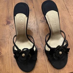 Vintage 1990 Chanel Heels